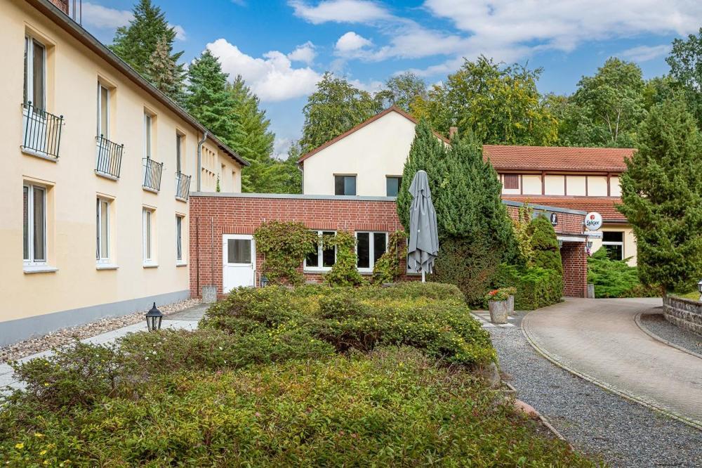 Waldhotel&restaurant Stieglitzenkrug Hotel *